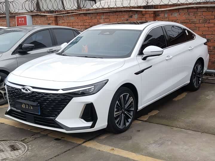 Фото 1 - Chery Arrizo 8