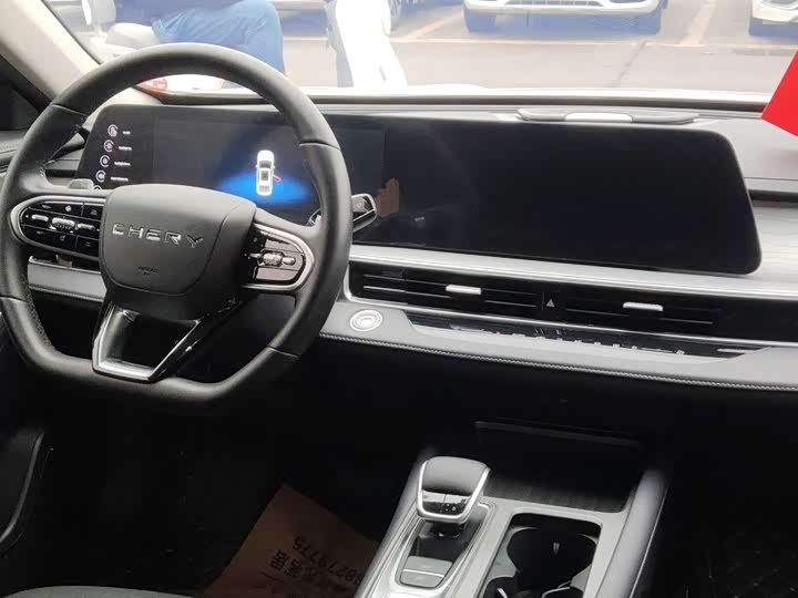 Фото 7 - Chery Arrizo 8