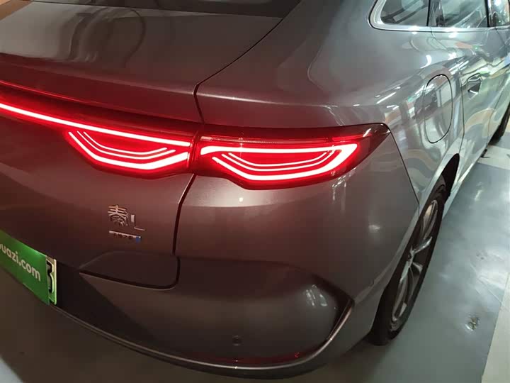 Фото 8 - BYD Qin L