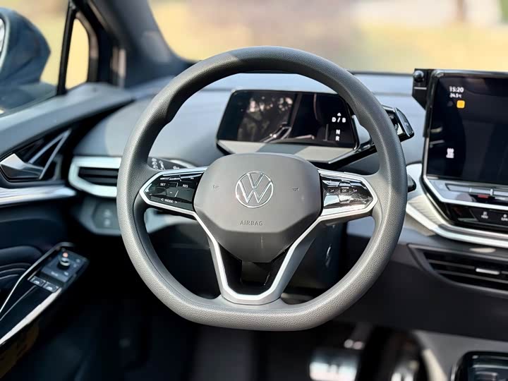 Фото 8 - Volkswagen ID.4 Crozz