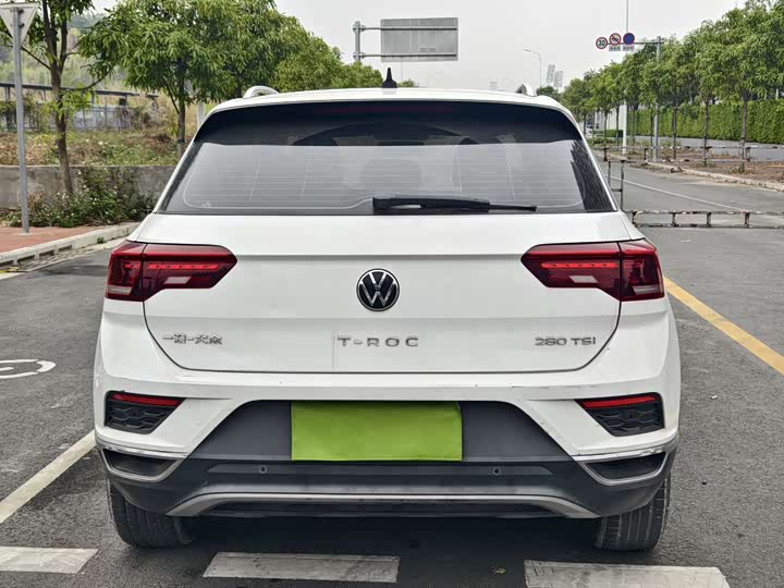 Фото 4 - Volkswagen T-Roc