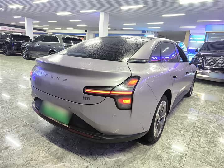 Фото 7 - XPeng Mona M03
