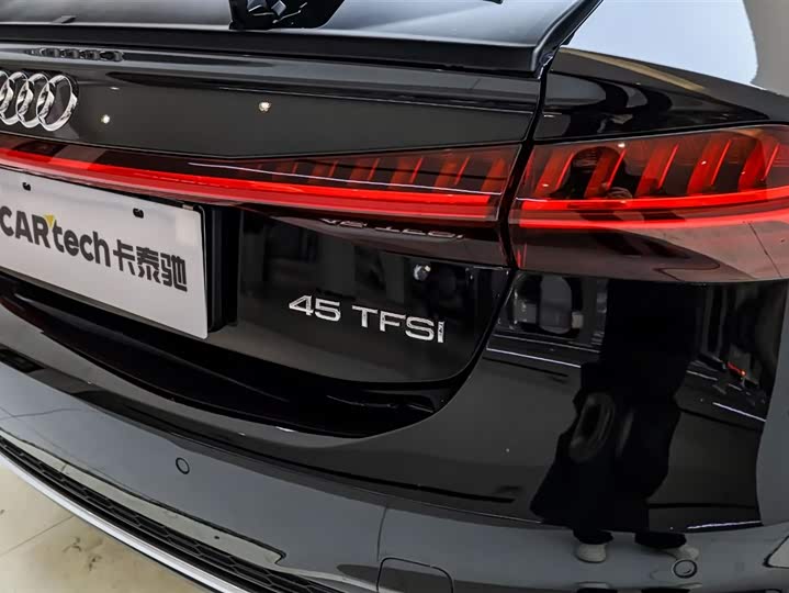 Фото 6 - Audi A7