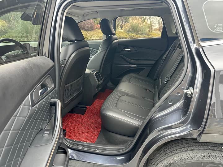 Фото 8 - Exeed TX