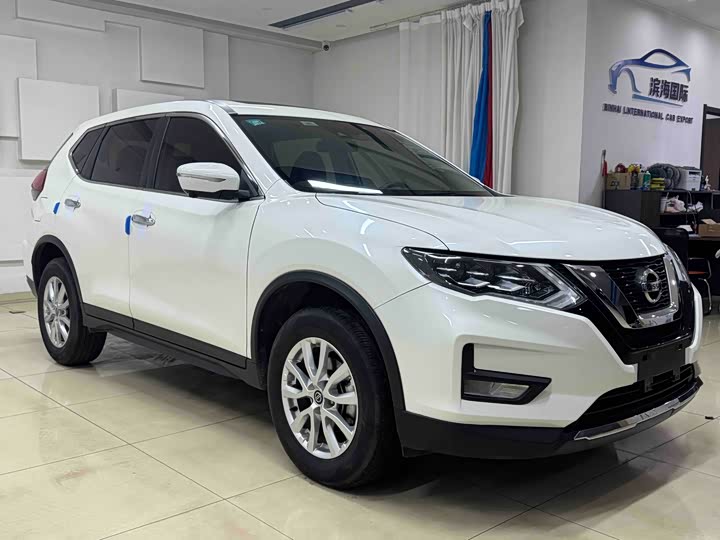Фото 3 - Nissan X-Trail