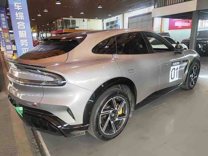 Фото 2 - Xiaomi YU7