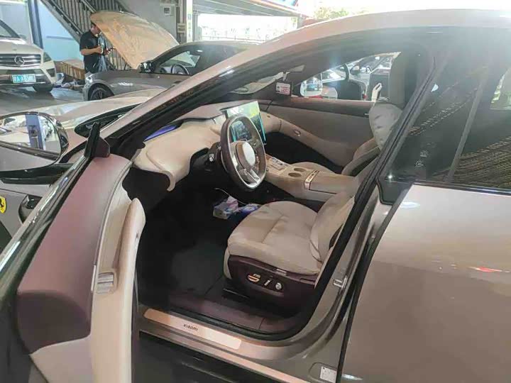 Фото 4 - Xiaomi YU7