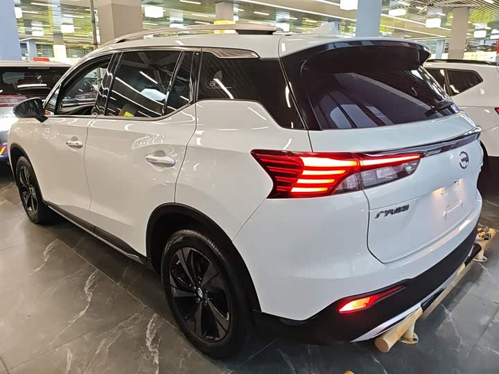 Фото 5 - GAC Trumpchi GS4