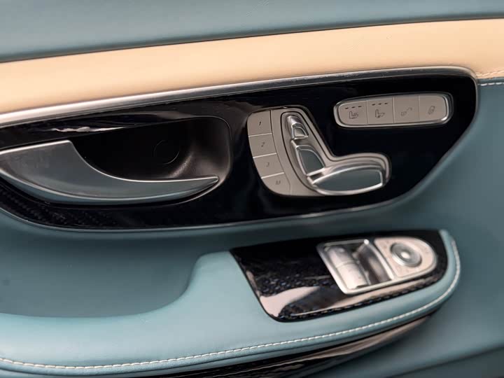 Фото 6 - Mercedes-Benz V-Class