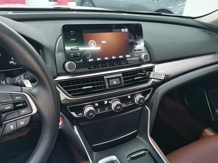 Фото 9 - Honda Inspire