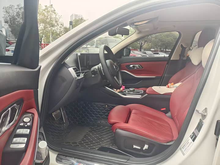 Фото 7 - BMW 3 Series