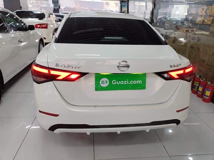 Фото 6 - Nissan Sylphy