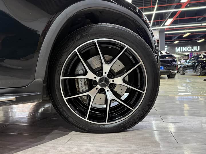 Фото 5 - Mercedes-Benz GLC-Class AMG