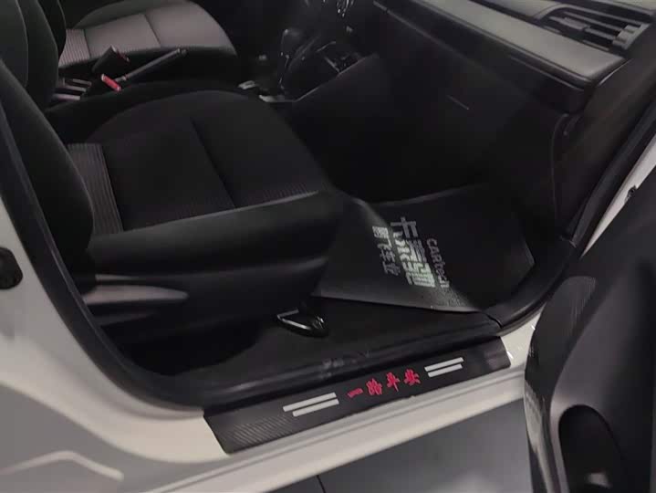 Фото 8 - Toyota Vios