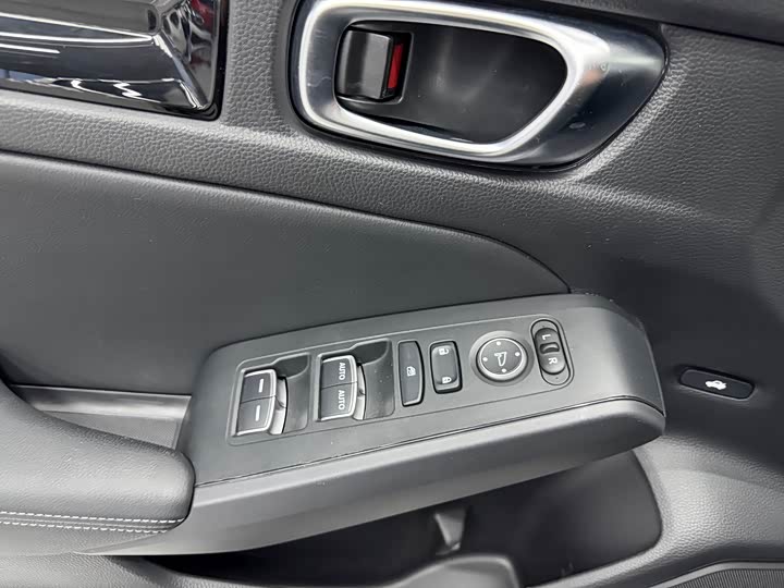 Фото 7 - Honda Civic