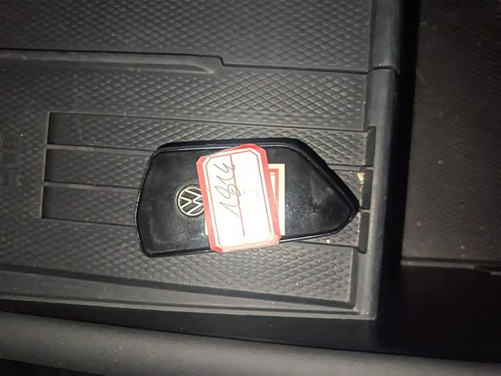 Фото 9 - Volkswagen ID.Unyx