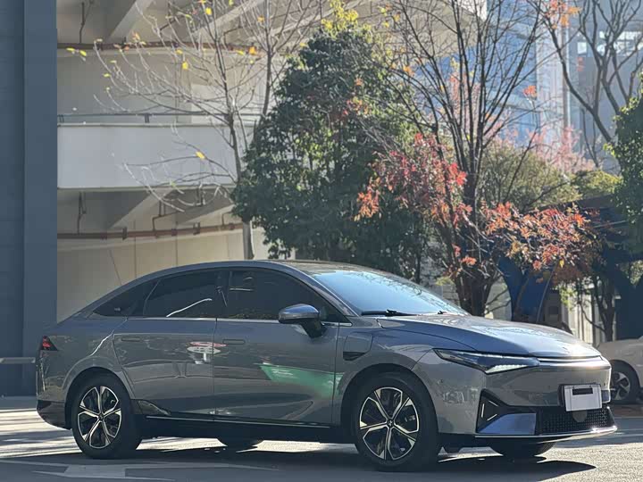 Фото 3 - XPeng P5