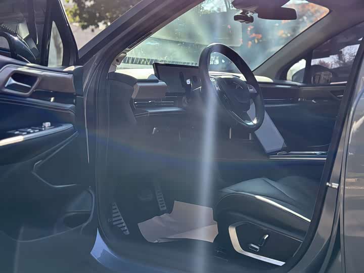 Фото 8 - XPeng P5