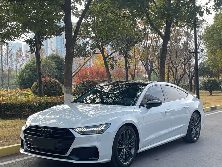 Фото 1 - Audi A7