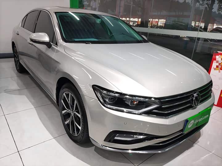 Фото 4 - Volkswagen Magotan