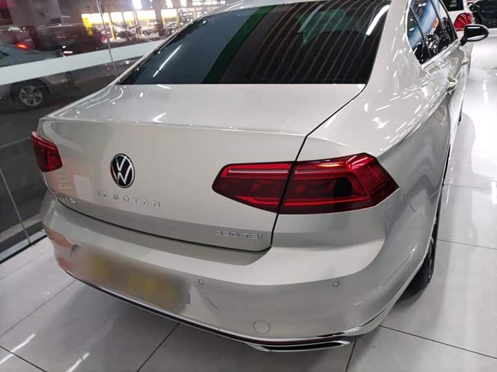 Фото 6 - Volkswagen Magotan