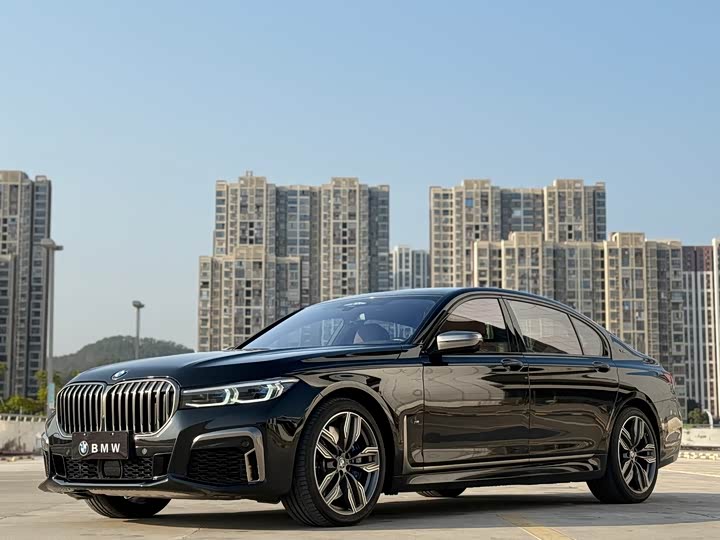 Фото 1 - BMW 7 Series