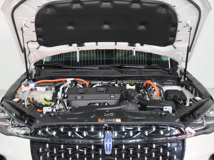 Фото 5 - Lincoln Corsair