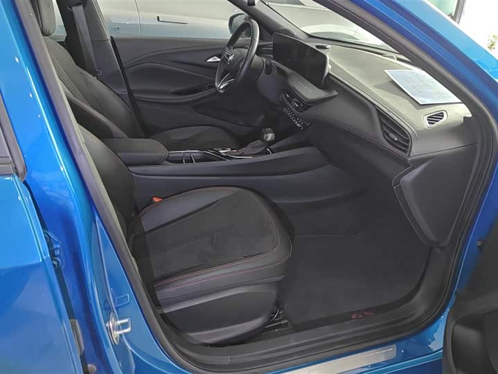 Фото 8 - Buick Verano