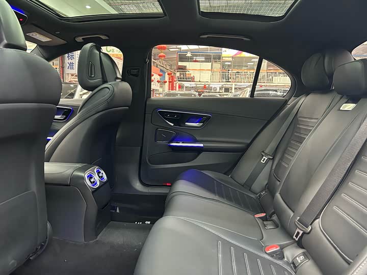 Фото 6 - Mercedes-Benz C-Class