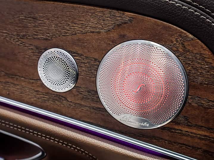 Фото 5 - Mercedes-Benz E-Class