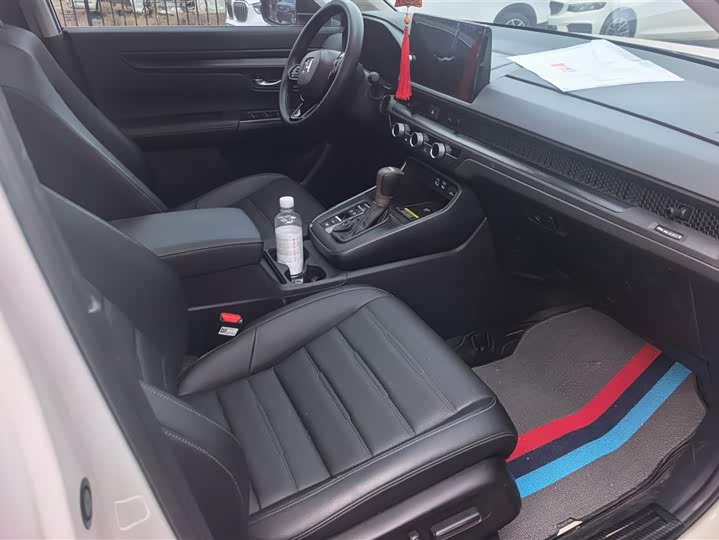 Фото 8 - Honda CR-V