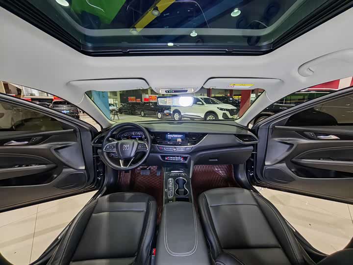 Фото 9 - Buick Regal