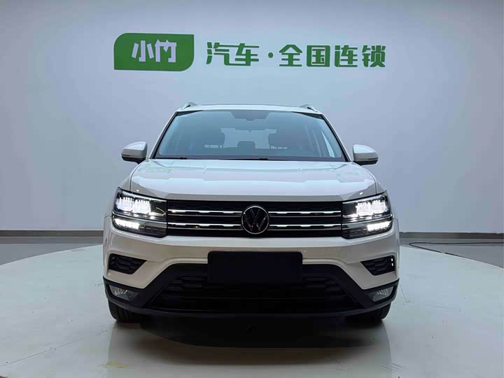 Фото 2 - Volkswagen Tharu