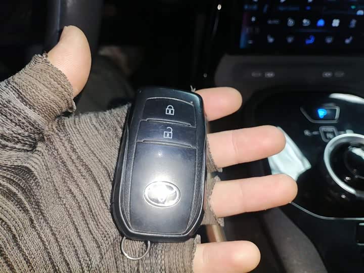 Фото 9 - Toyota bZ3