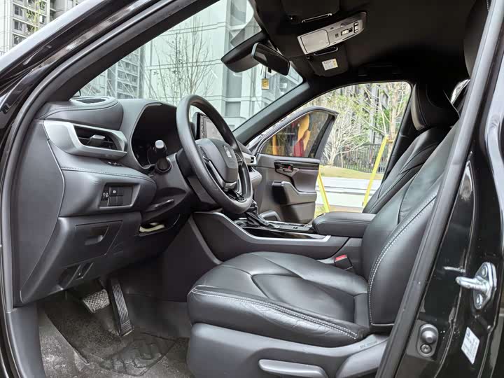 Фото 4 - Toyota Crown Kluger