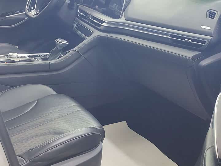 Фото 5 - Changan CS75 Plus