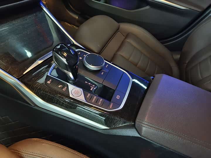 Фото 6 - BMW 3 Series