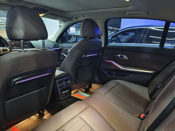 Фото 7 - BMW 3 Series