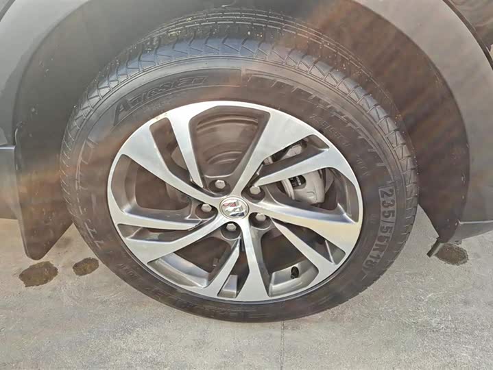 Фото 6 - Buick Envision Plus