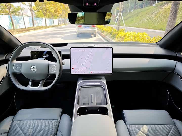 Фото 9 - Nio ET5T