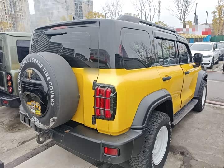 Фото 7 - Tank 300