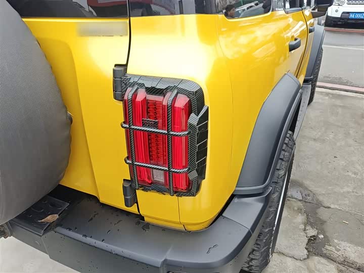 Фото 8 - Tank 300