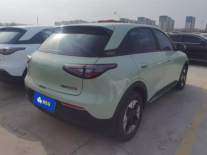 Фото 3 - Geely Galaxy Geome