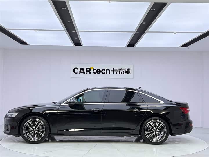 Фото 2 - Audi A6L