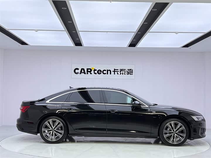 Фото 7 - Audi A6L