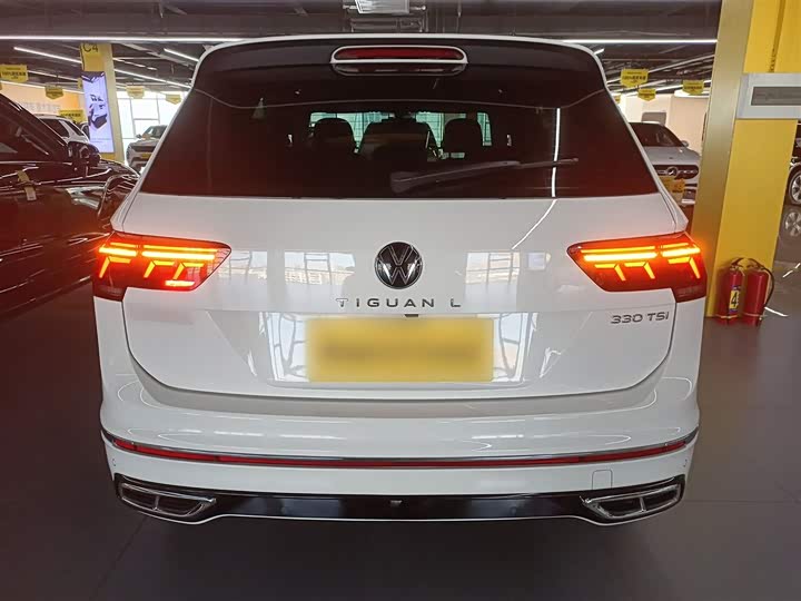 Фото 6 - Volkswagen Tiguan L Pro