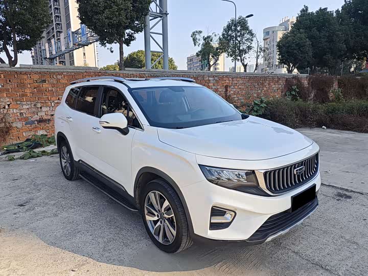 Фото 3 - Geely Okavango