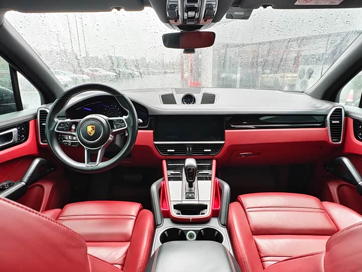 Фото 9 - Porsche Cayenne