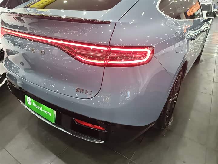 Фото 8 - Luxeed R7