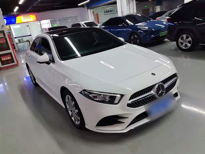 Фото 4 - Mercedes-Benz A-Class